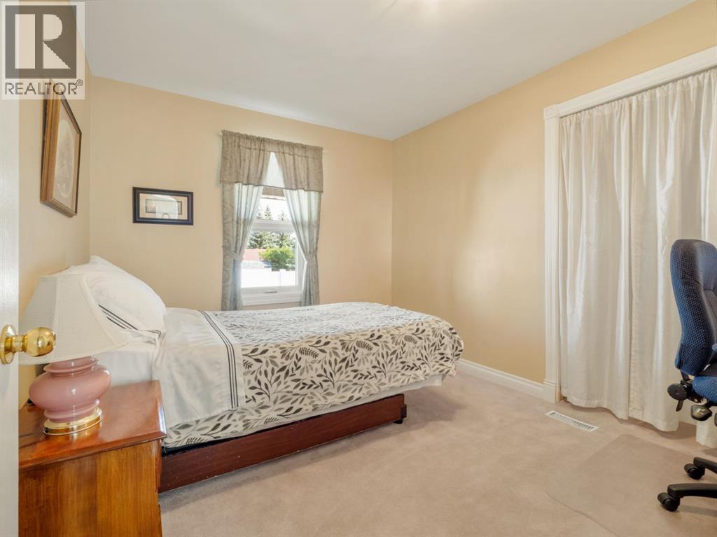 510 3 Street West - Photo 20