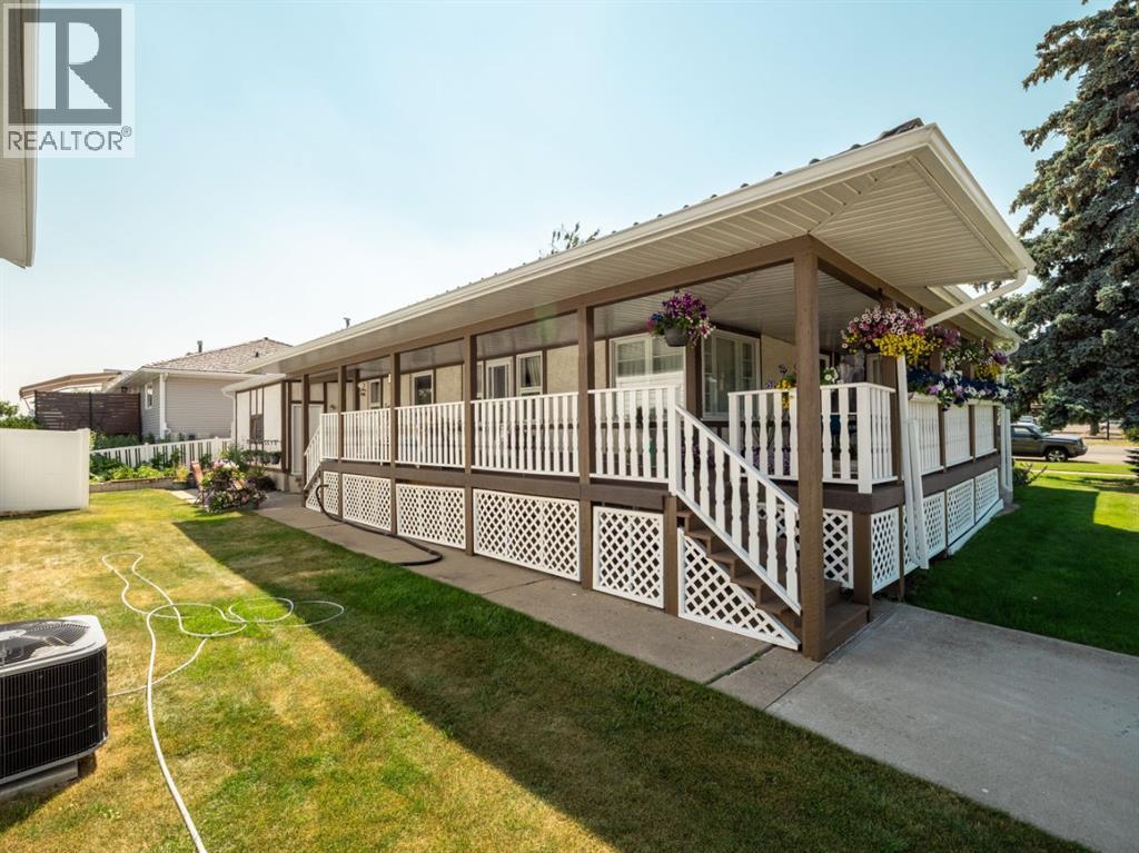 510 3 Street West - Photo 39