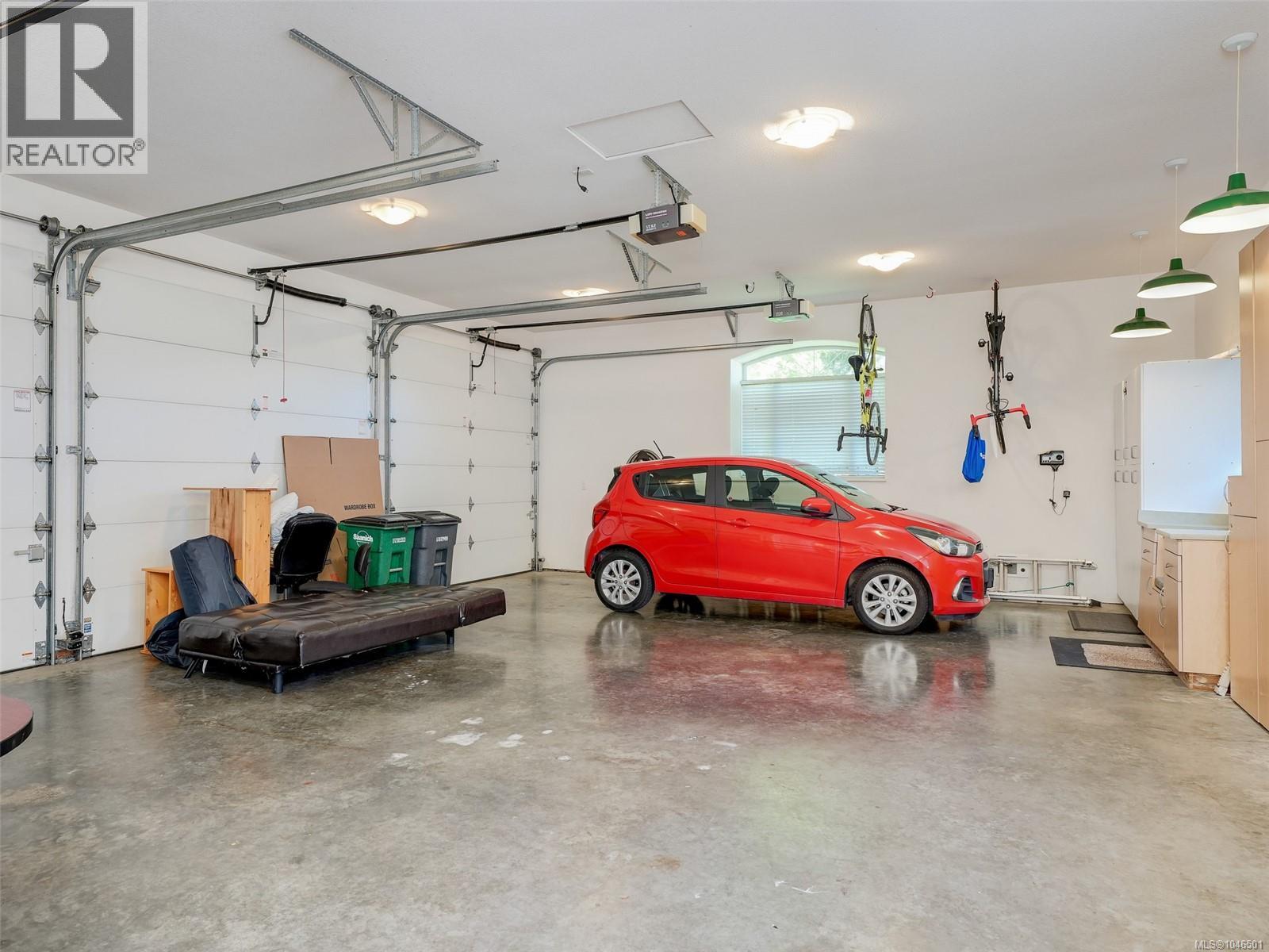  2265 Sage Lane, Saanich