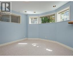 2265 Sage Lane, Saanich, BC V8N6L6 Photo 29