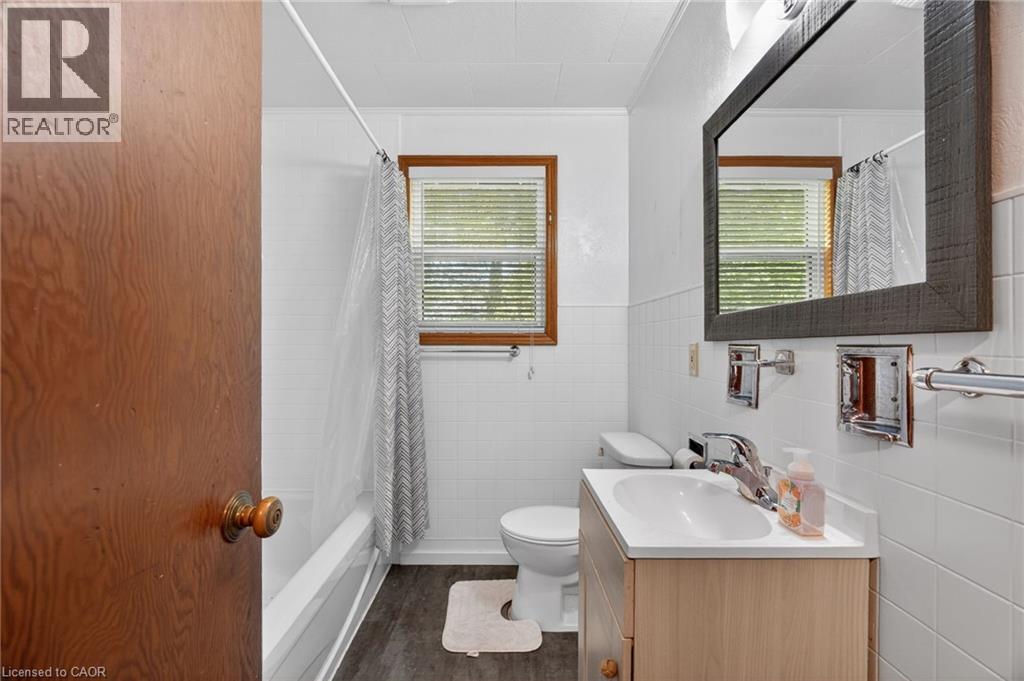 223 ONTARIO Street - Image 36