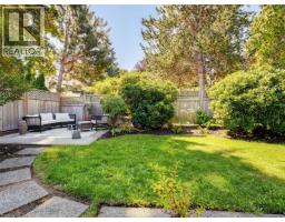 2265 Sage Lane, Saanich, BC V8N6L6 Photo 41
