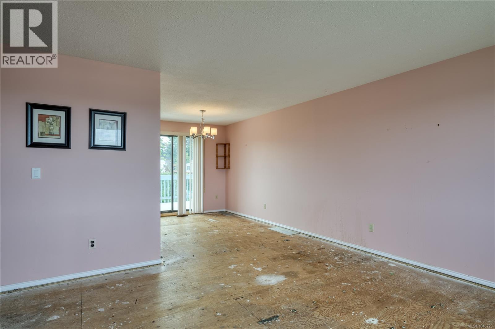 2079 Camosun Cres - 7