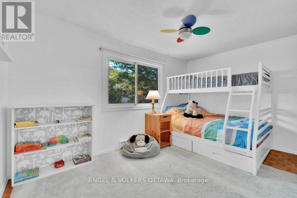 878 GRENON AVENUE - 26