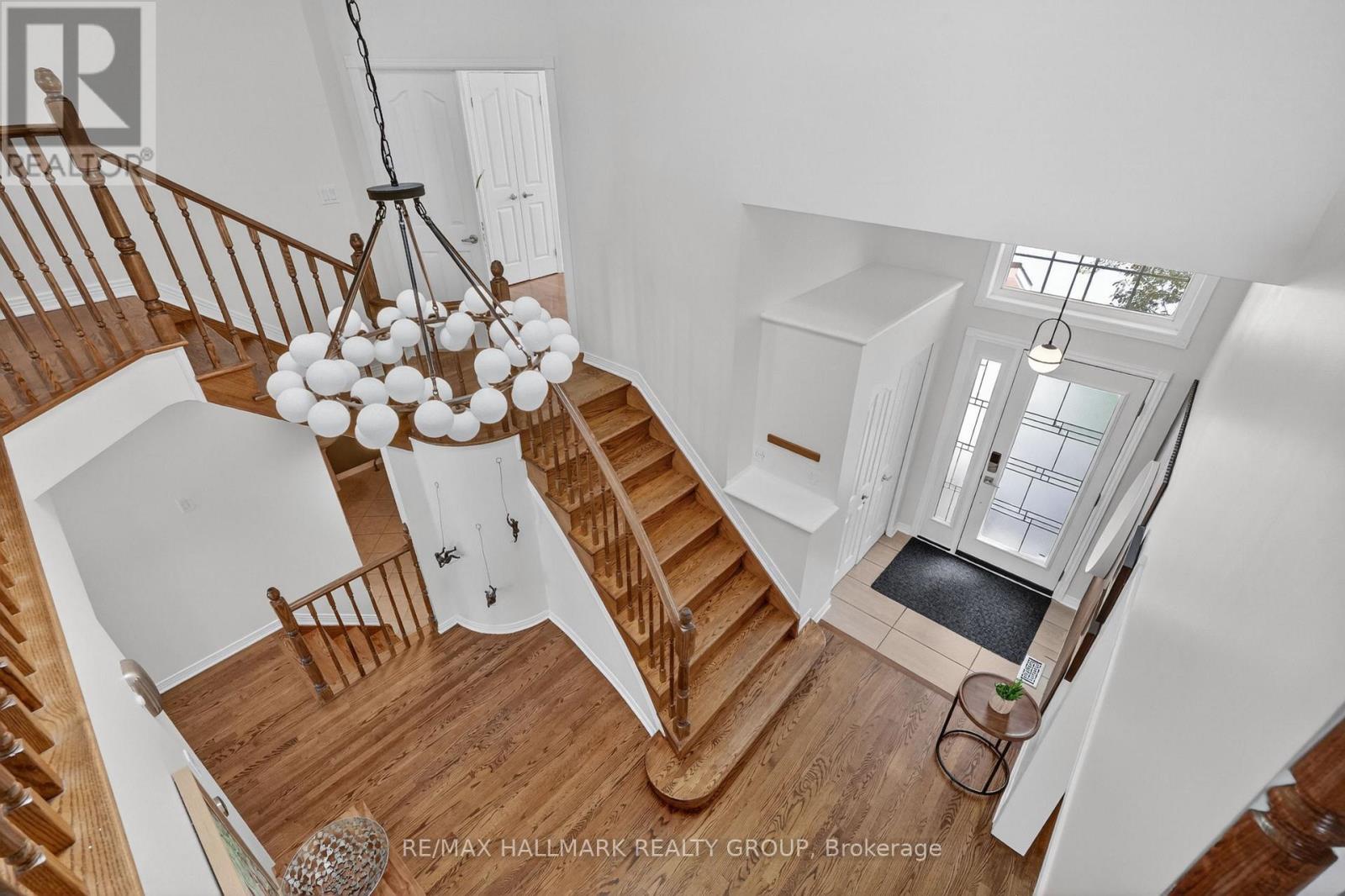 6 Bed, 4 Bath House for Sale in Ottawa – 1091 CHAREST WAY, Ottawa – MLS# X13670928 - Image 33