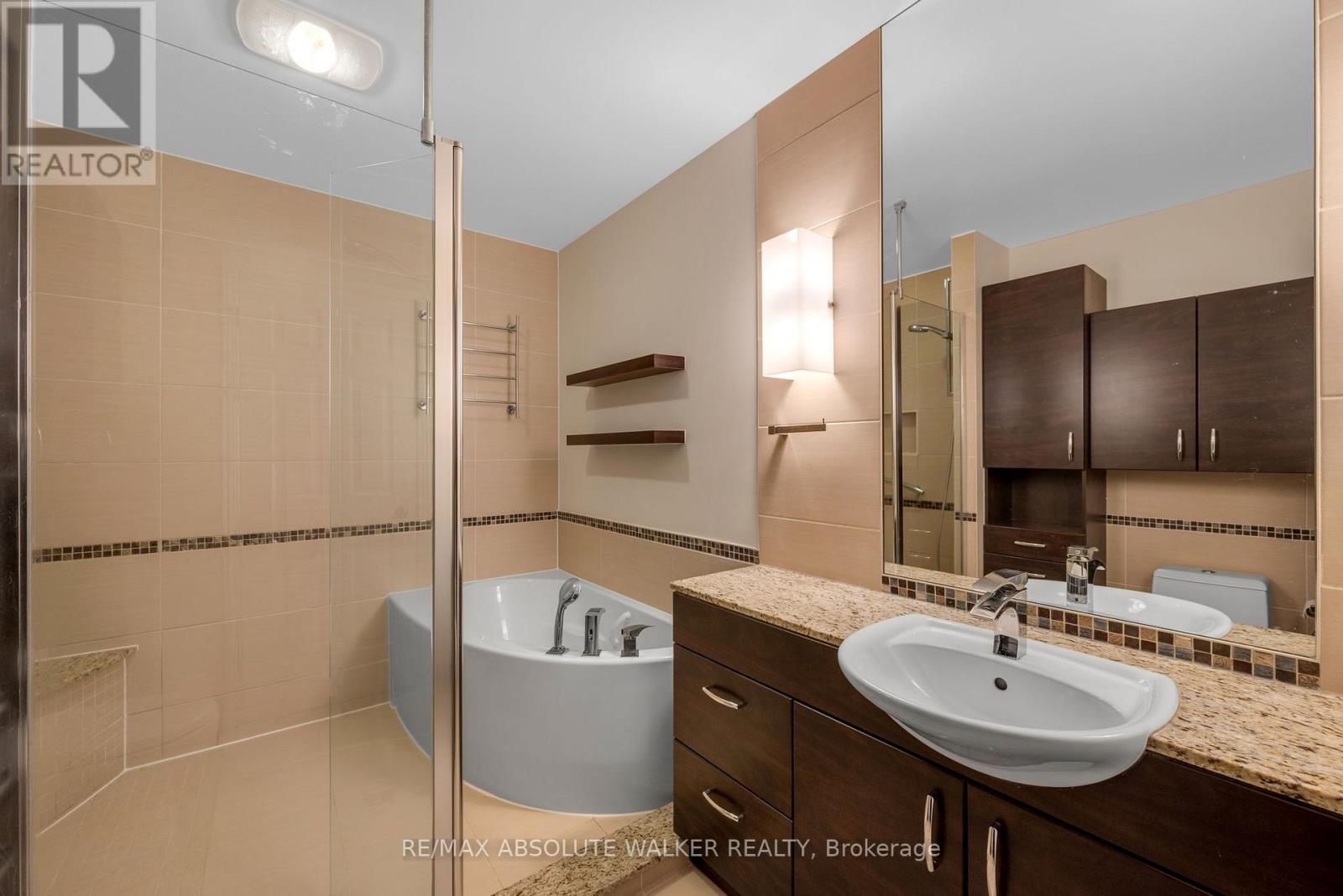 65 HALLEY STREET - 32
