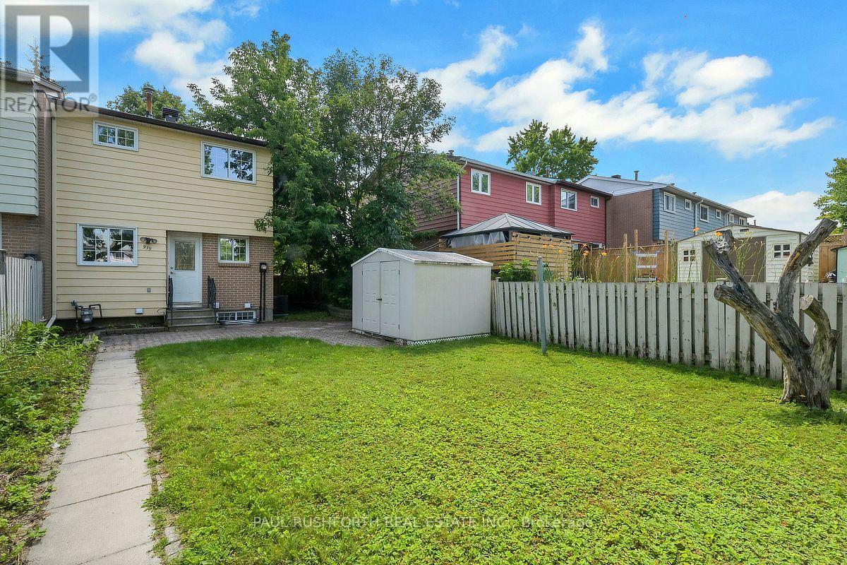 4 Bed, 2 Bath House for Sale in Ottawa – 939 GREENBRIAR AVENUE, Ottawa – MLS# X13671080 - Image 25
