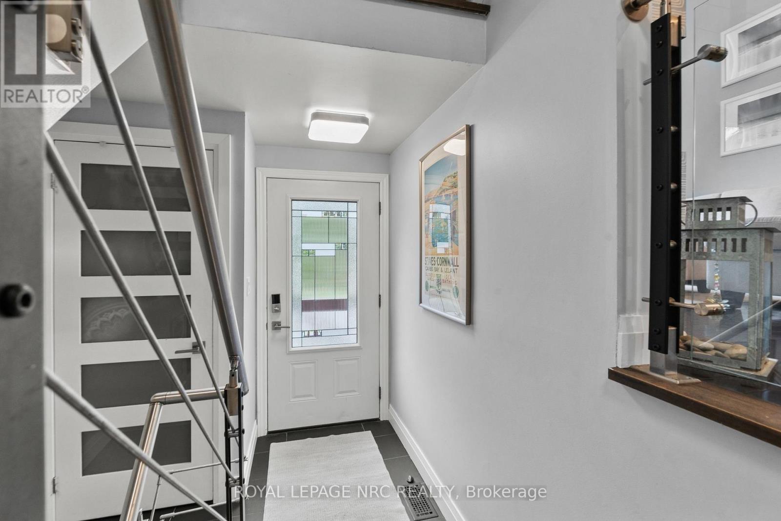 #15 178 SCOTT STREET - Image 6