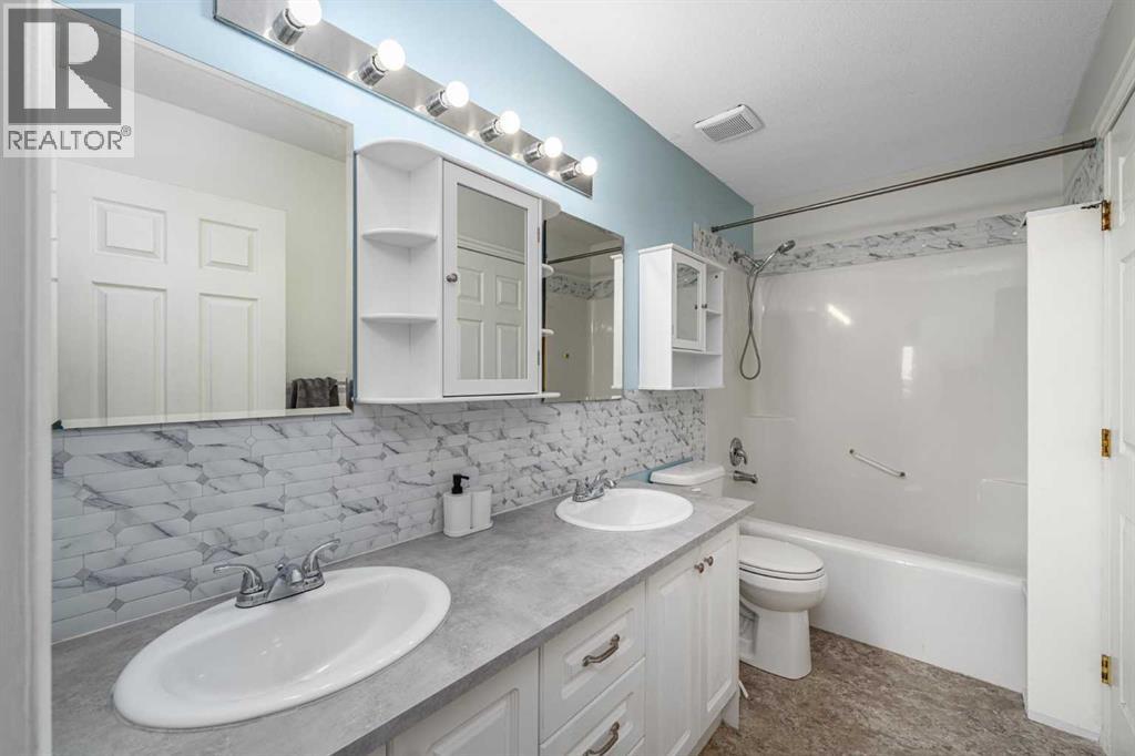 12 Silver Creek Boulevard Northwest - Photo 18