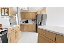 4pc Bathroom - 141 Eglert Drive, Fort Mcmurray, AB T9K1V3 Photo 7