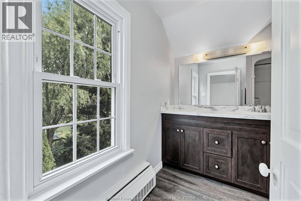 4508 CONCESSION 4 SOUTH - 24