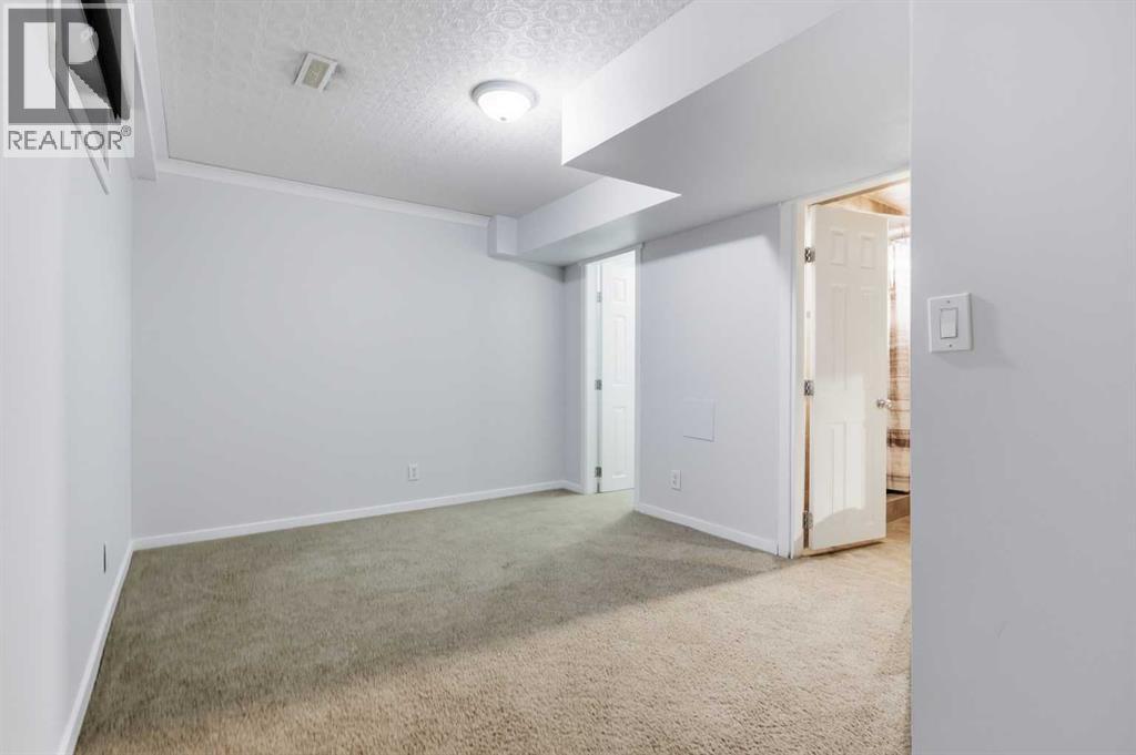 4712 60 Street Northeast - Photo 22