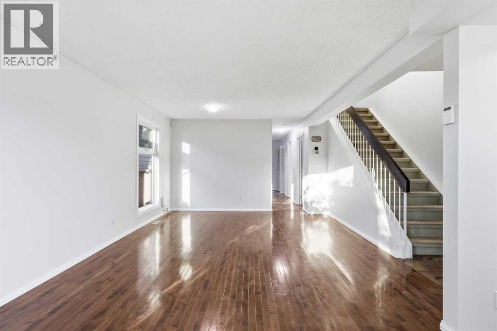 4712 60 Street Northeast - Photo 7