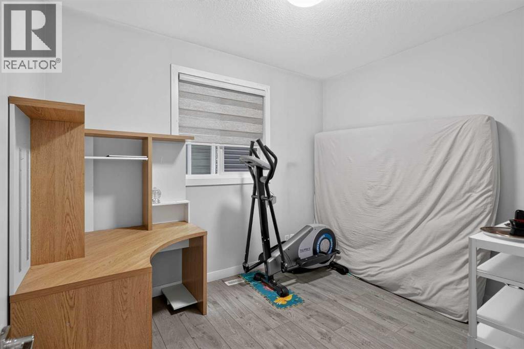 439 Bayview Way SW - Image 9