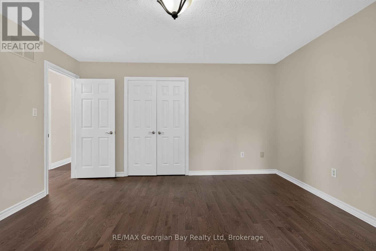 423 IRWIN STREET - 20