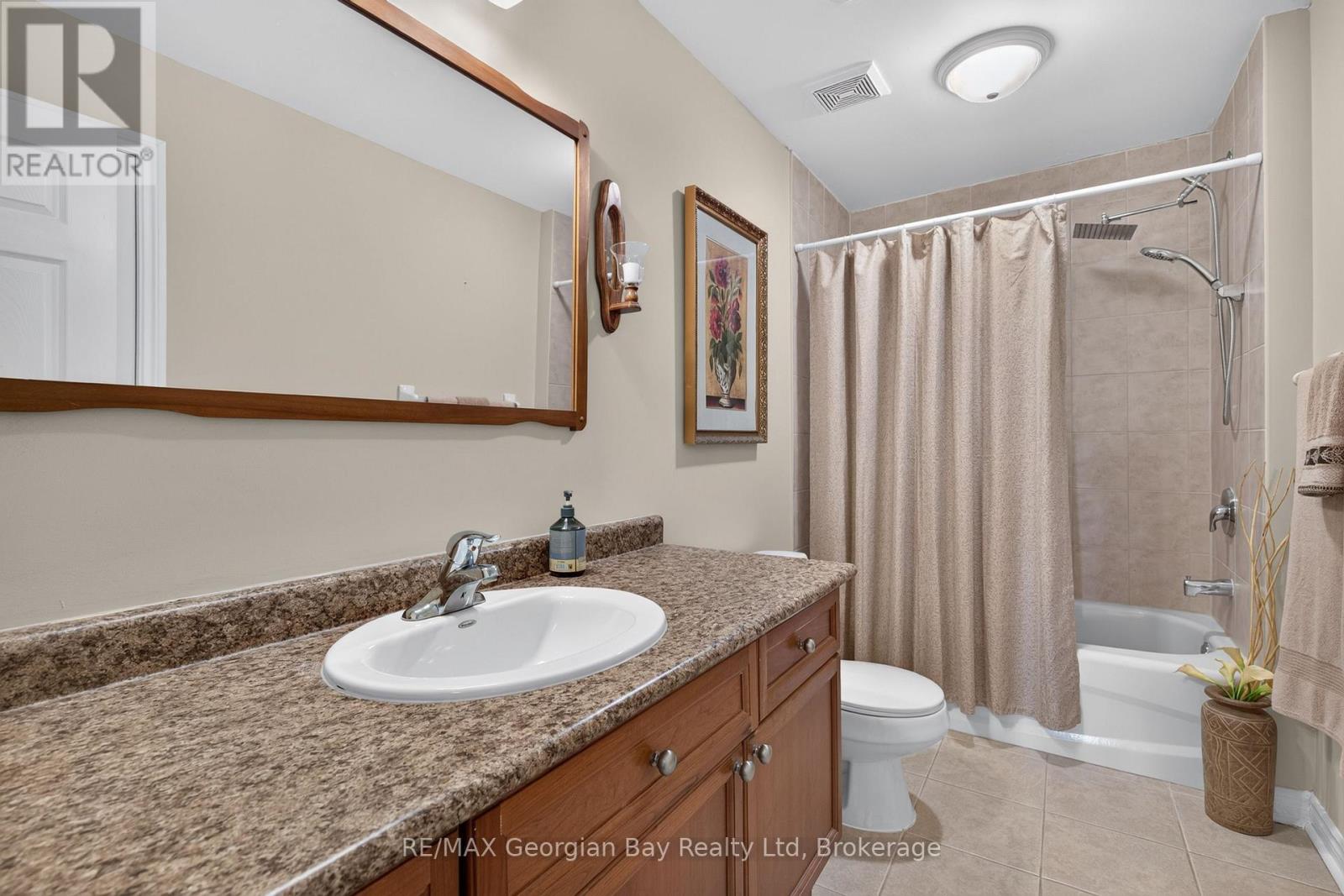 423 IRWIN STREET - Image 9
