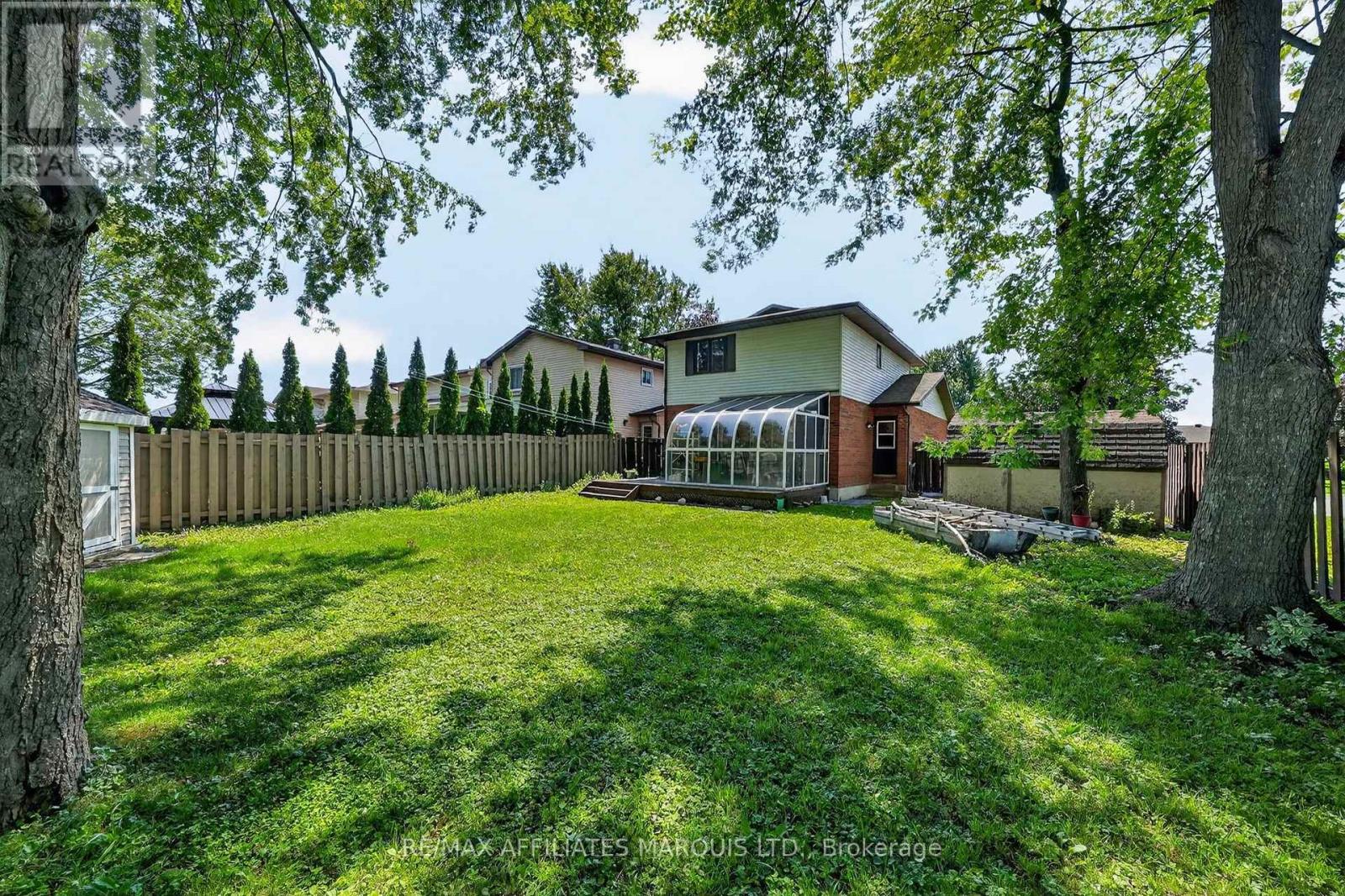 672 CHAMPLAIN DRIVE - Image 43