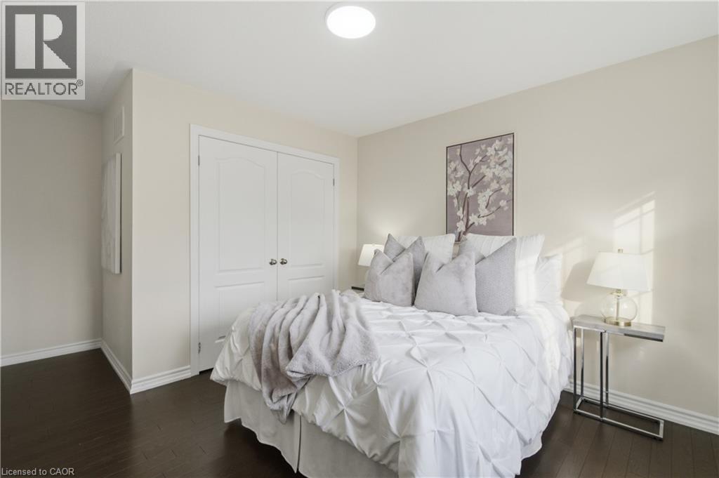 13 CRAFTSMAN Road - Image 33