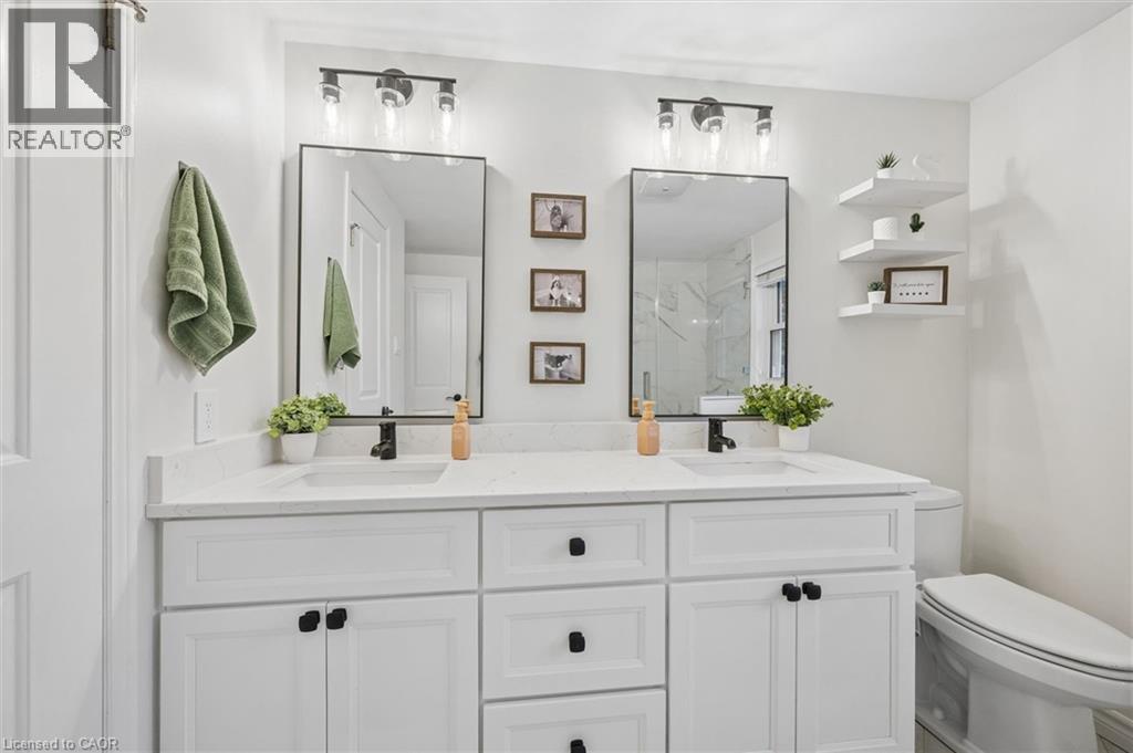 687 CHAMPLAIN Boulevard - 26
