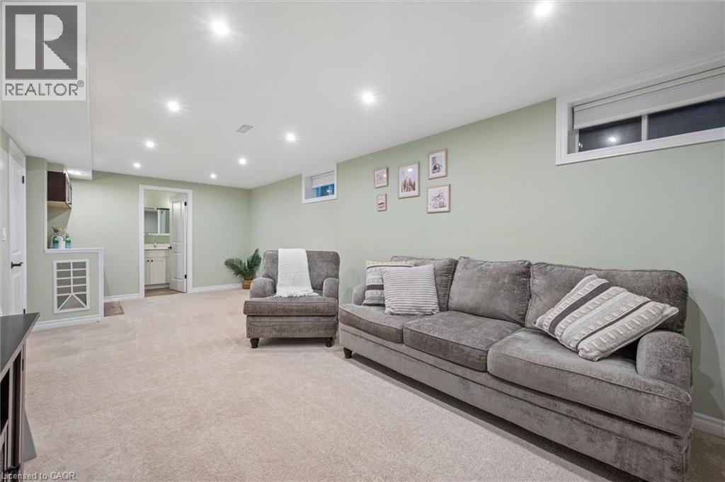 687 CHAMPLAIN Boulevard - 31