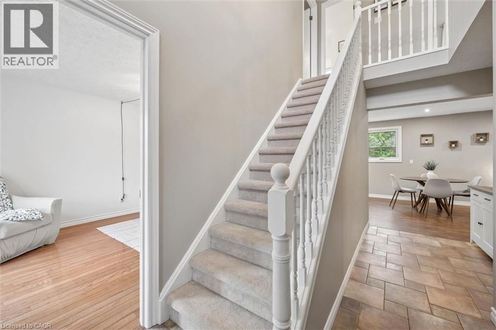 687 CHAMPLAIN Boulevard - 5