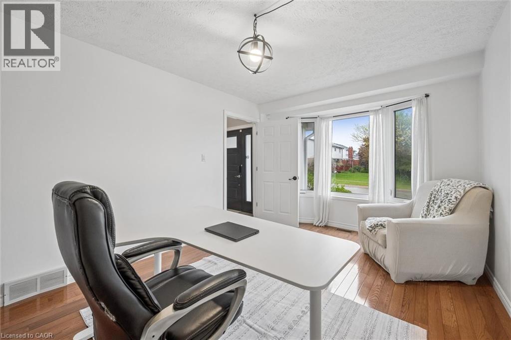 687 CHAMPLAIN Boulevard - Image 7