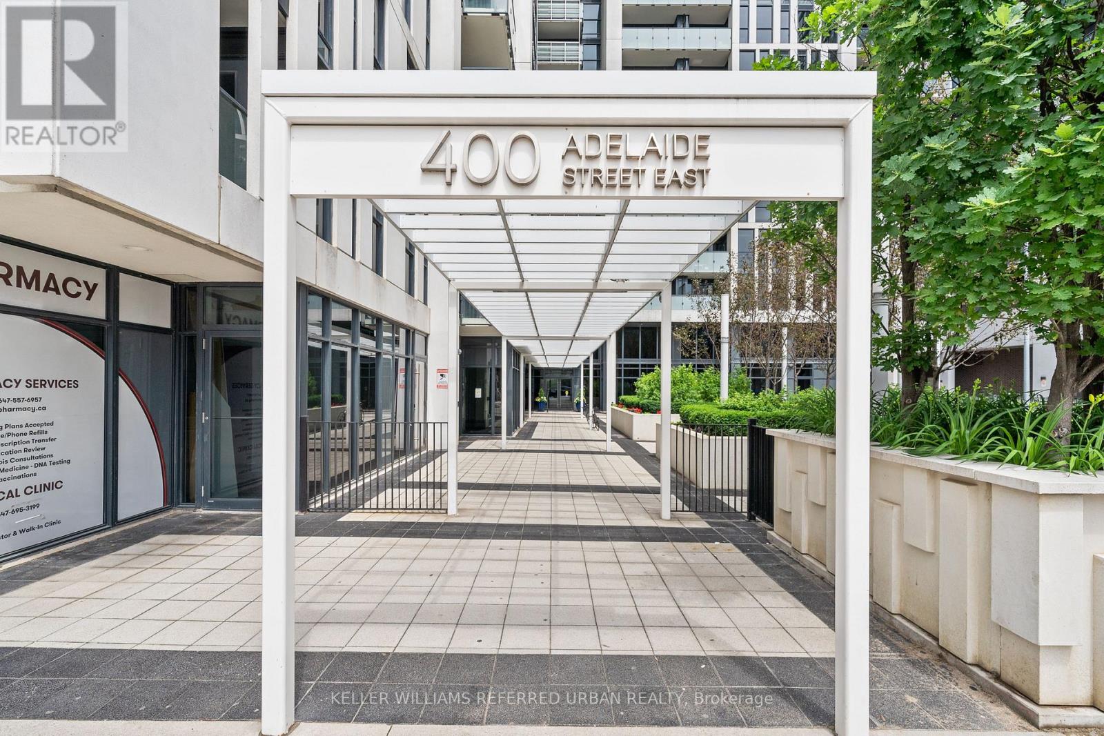 #1022 400 ADELAIDE STREET E - 30