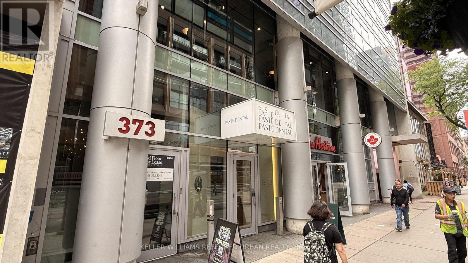301 - 373 KING STREET W