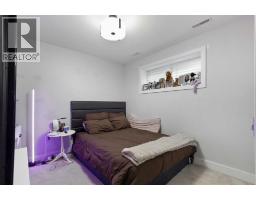 2 Miners Road W, Lethbridge, AB T1J5S6 Photo 34