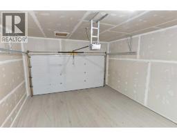 2 Miners Road W, Lethbridge, AB T1J5S6 Photo 37