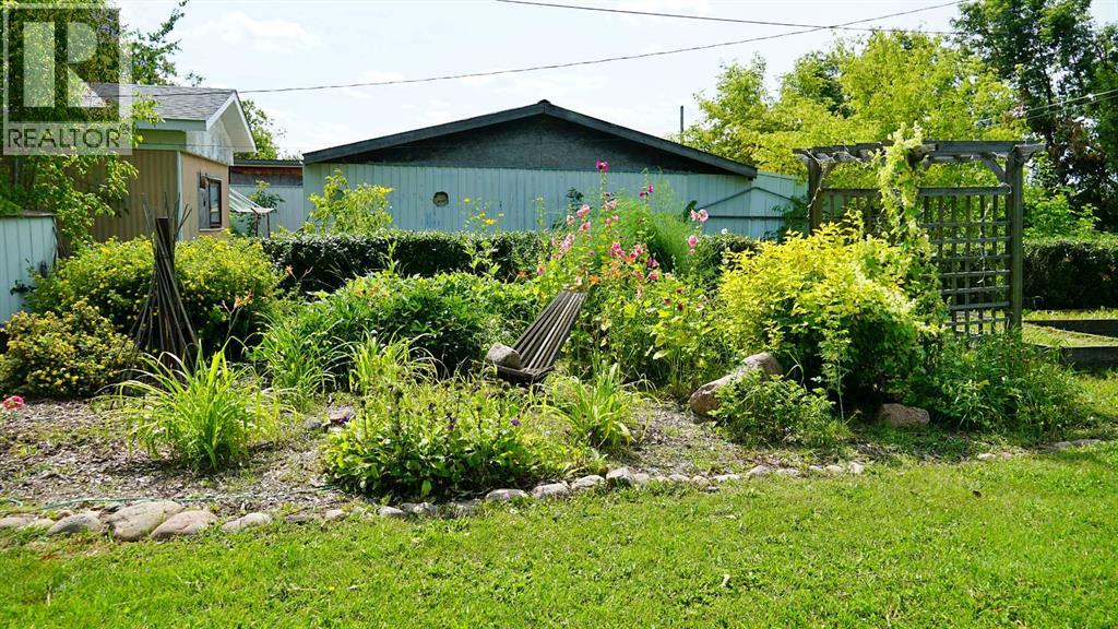 4716 49 Street - Photo 6