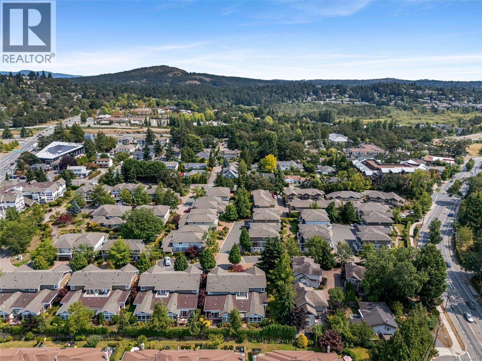 553 Heatherdale Lane - Image 44