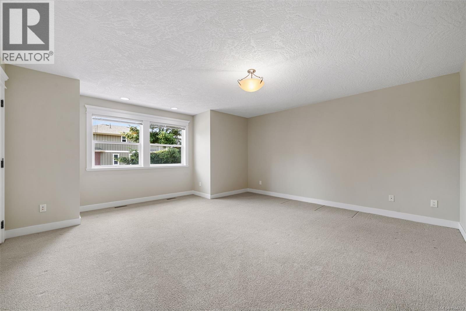 553 Heatherdale Lane - 28
