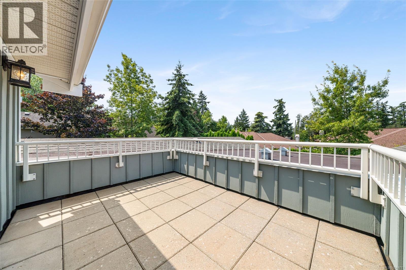 553 Heatherdale Lane - Image 25