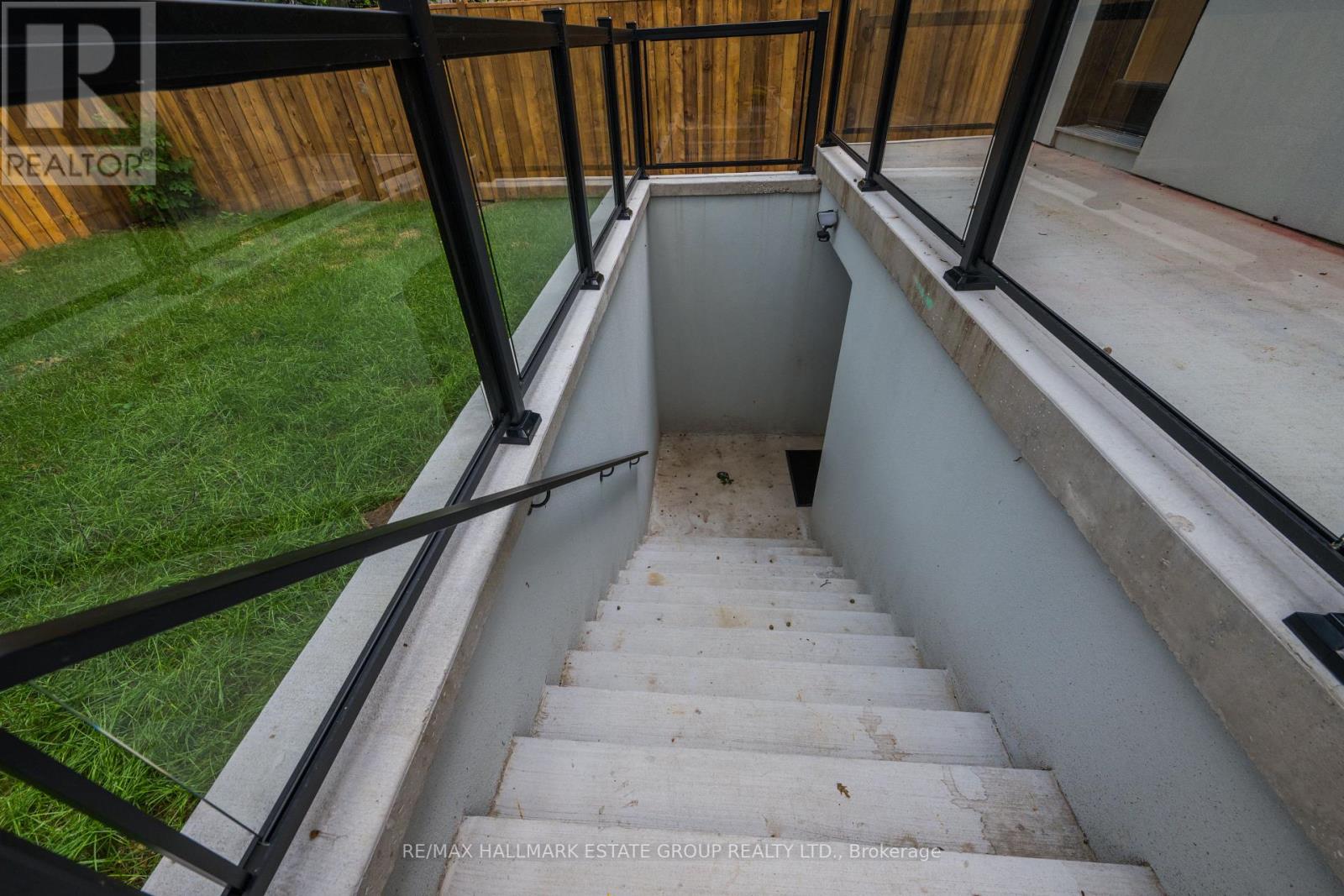 1 HAIG AVENUE - Image 39