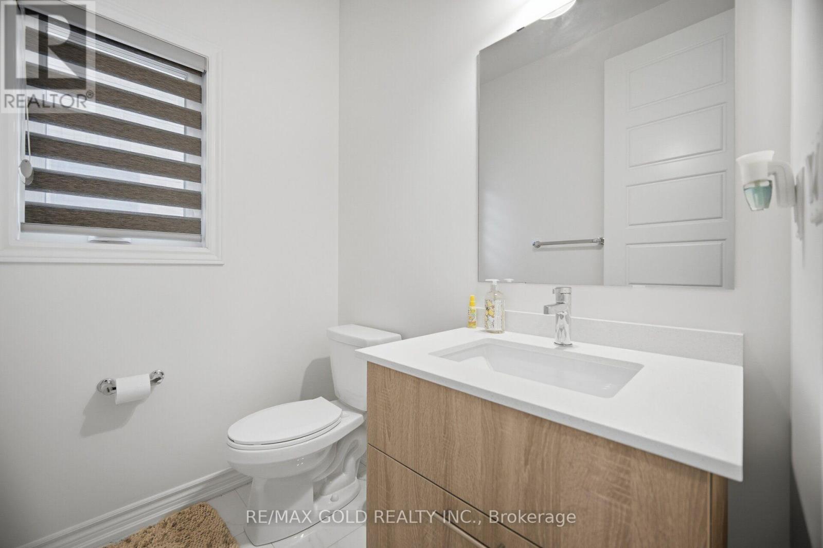 426 CORONATION ROAD - Image 19