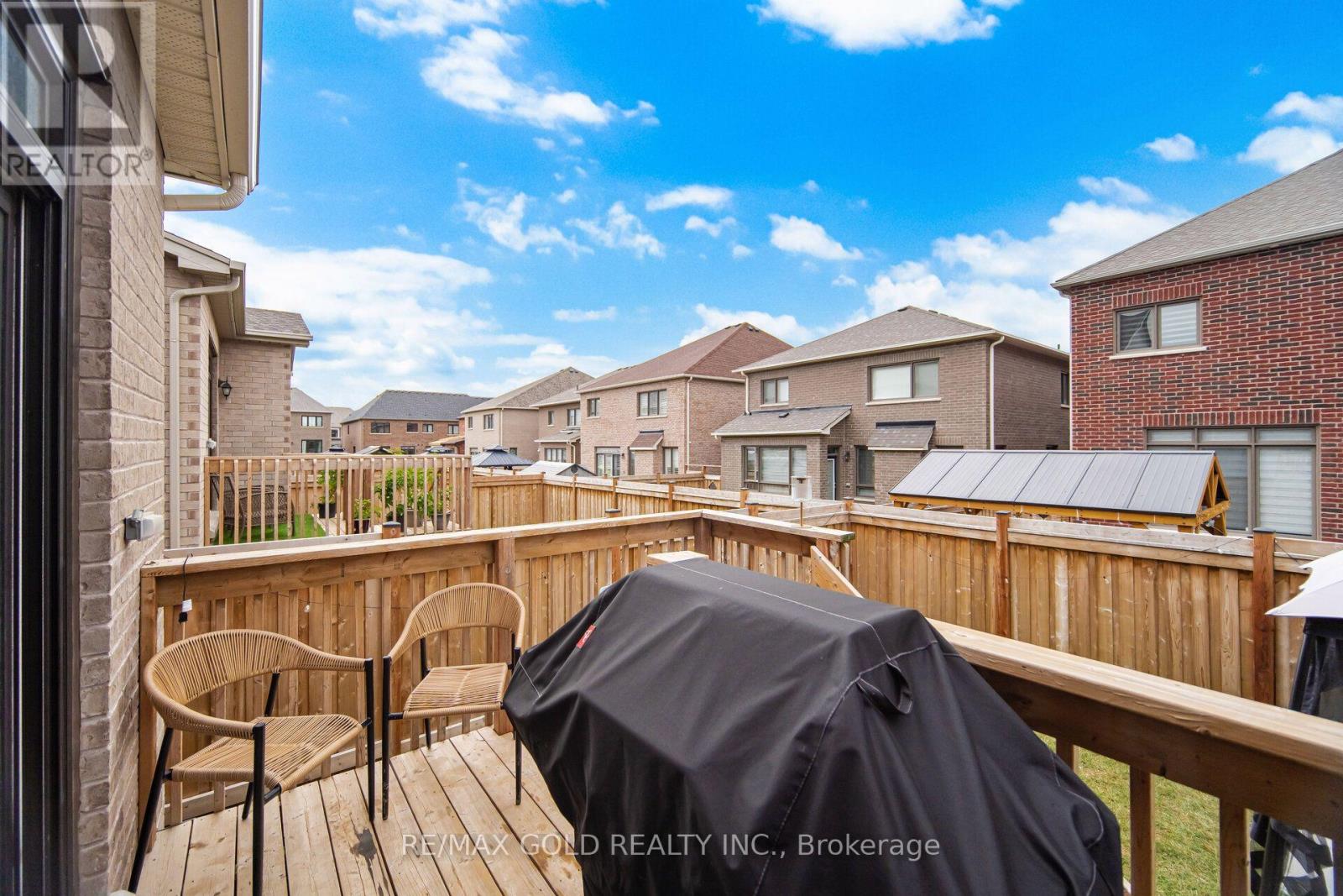 426 CORONATION ROAD - Image 37