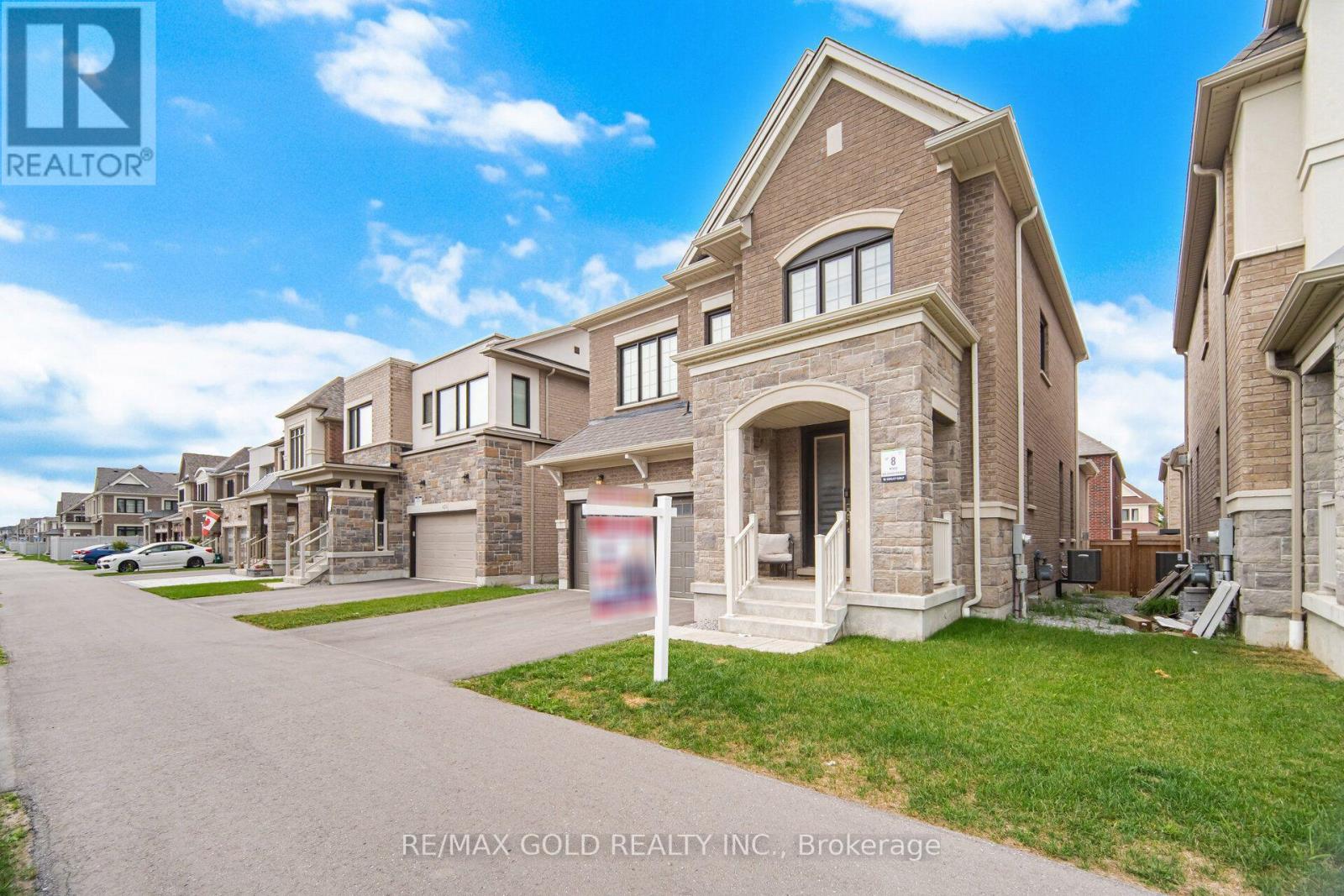 426 CORONATION ROAD - Image 4