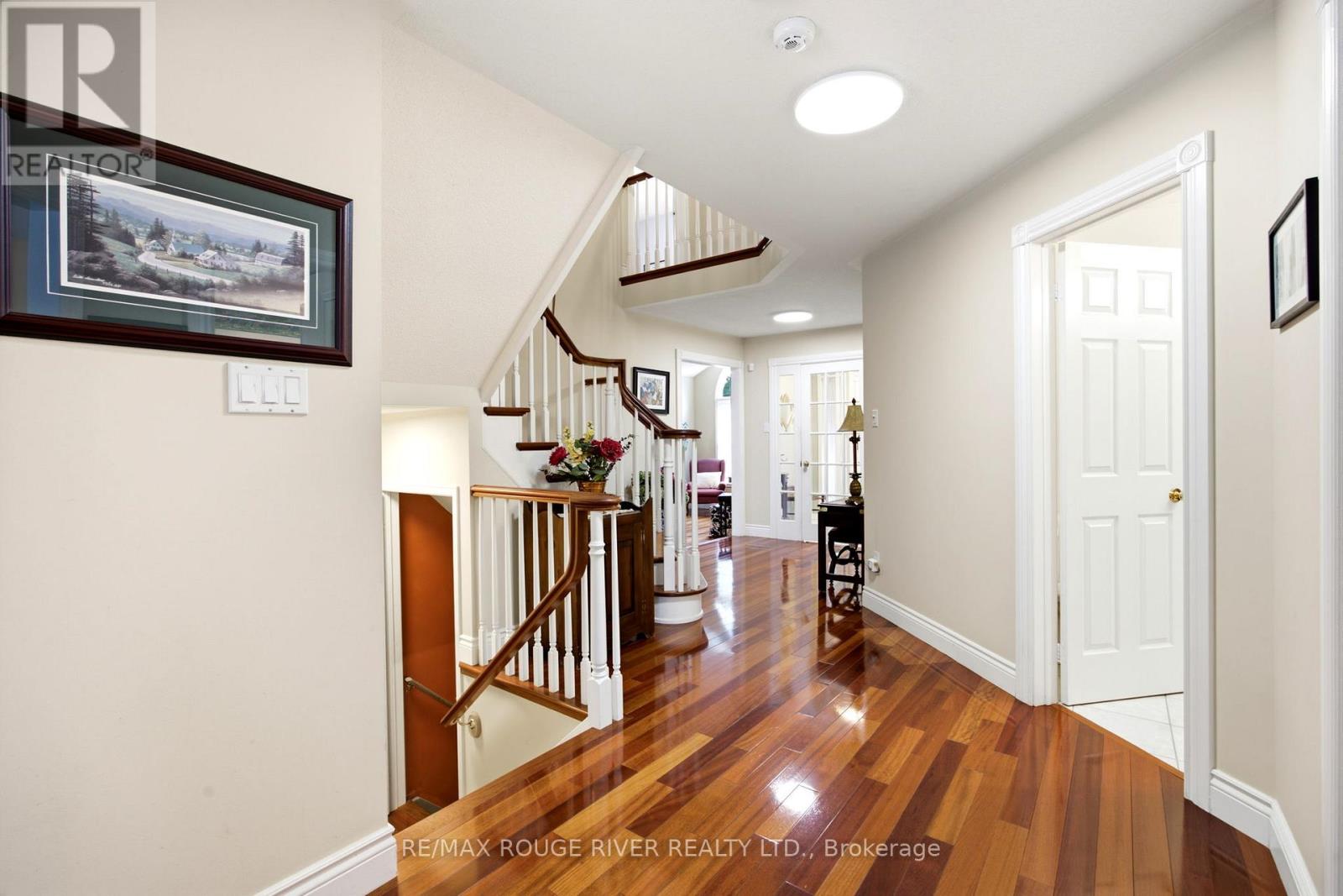 34 KENNETT DRIVE - 11