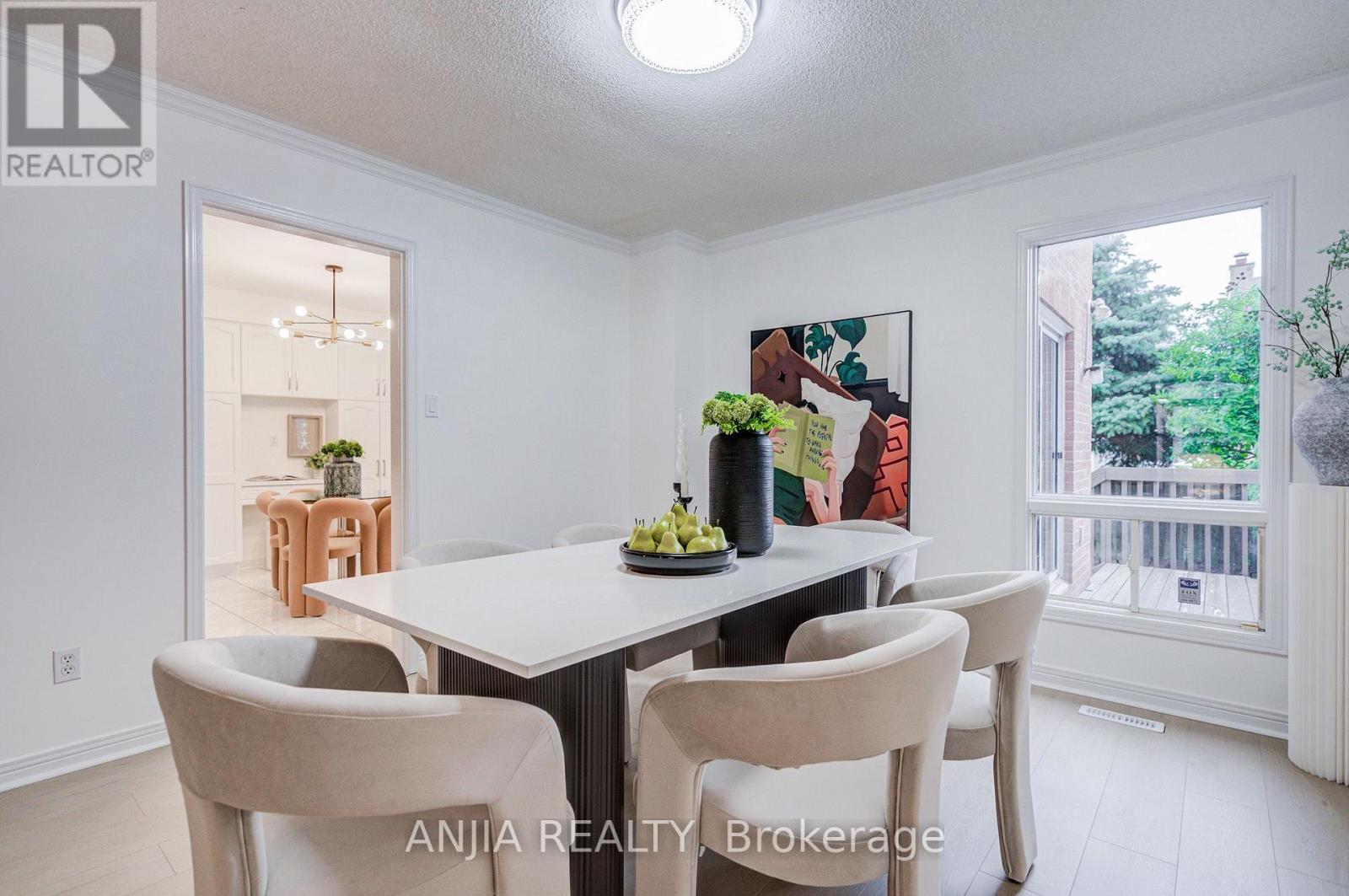31 SHALLOWFORD COURT - 16