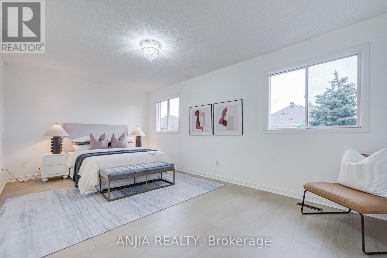 31 SHALLOWFORD COURT - 31