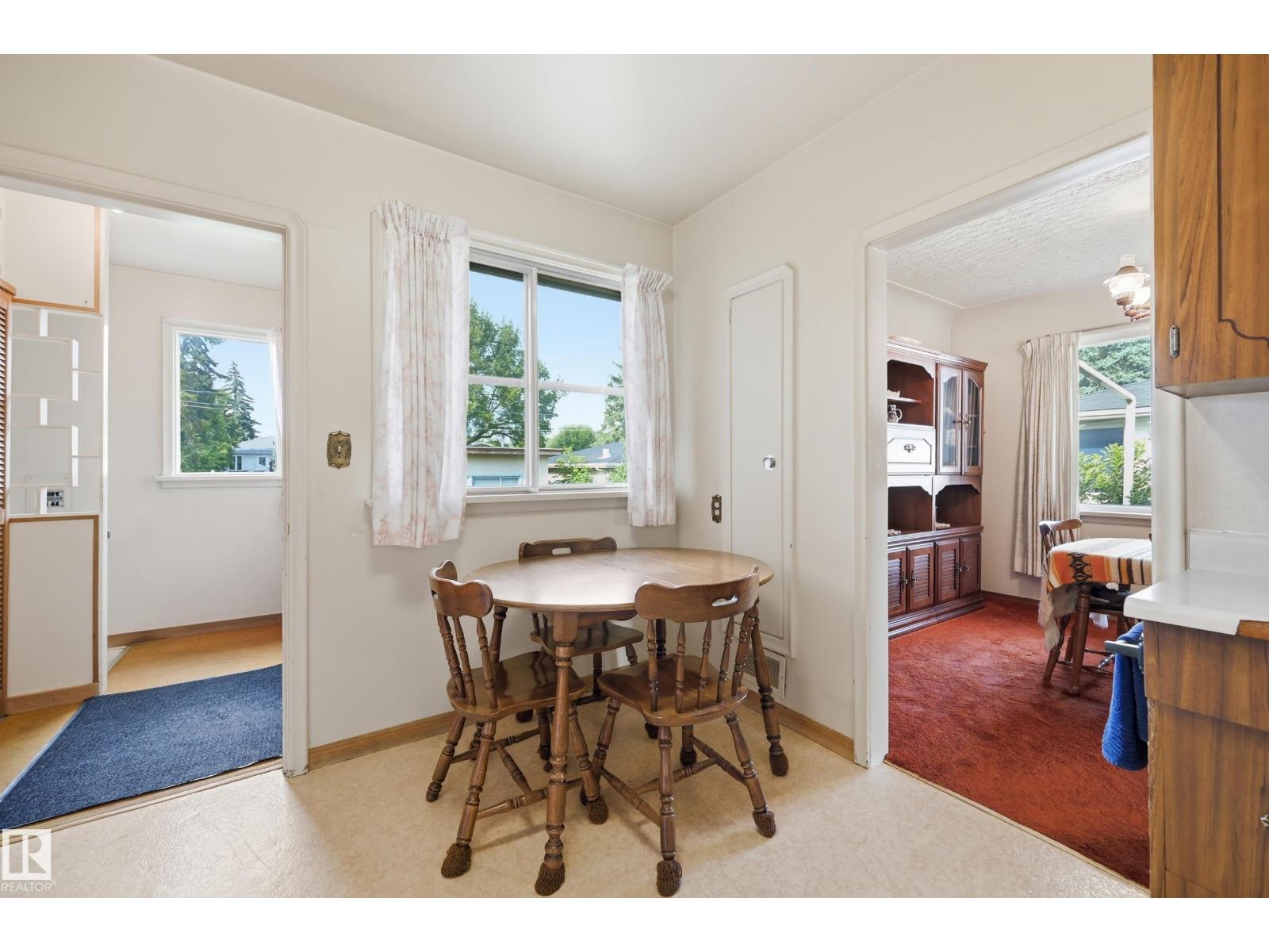 11310 110 Avenue NW - Photo 19