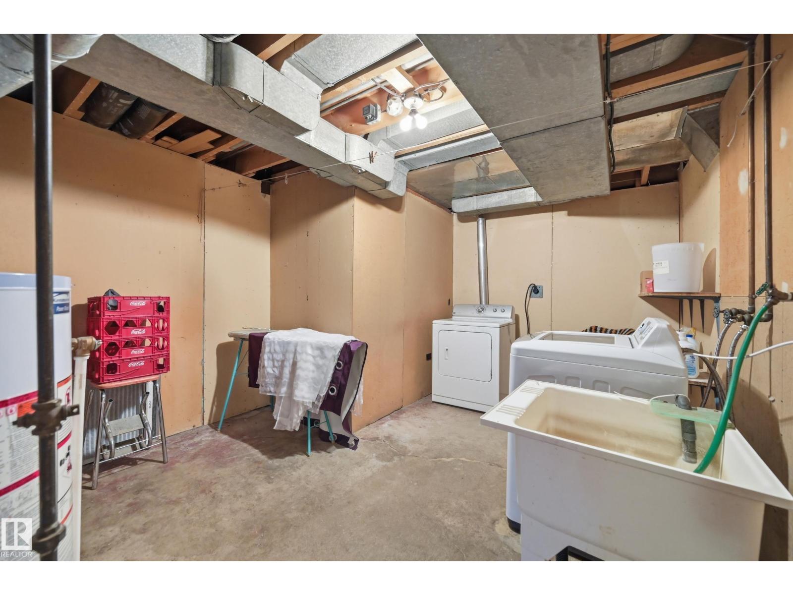 11310 110 Avenue NW - Photo 40
