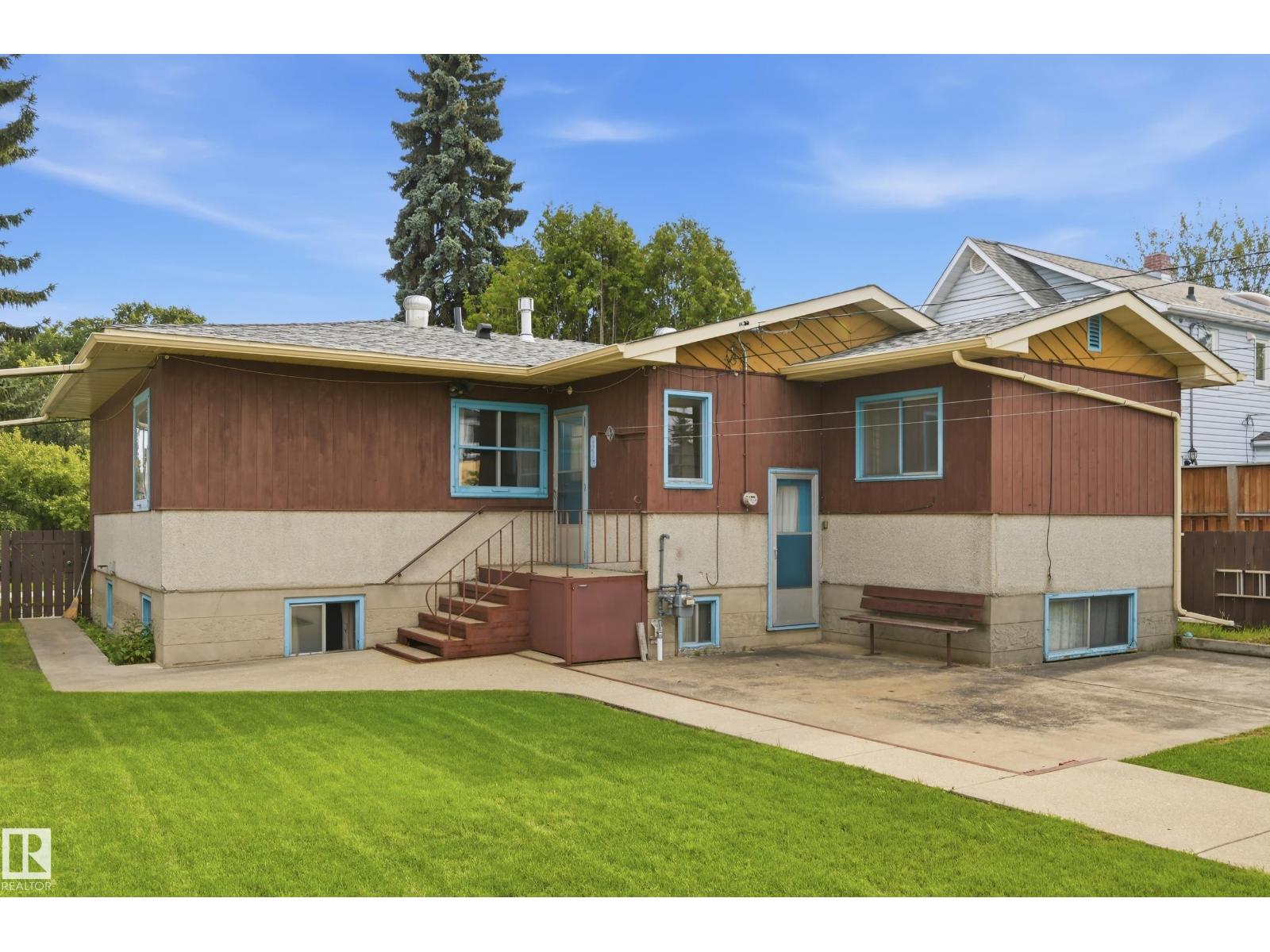 11310 110 Avenue NW - Photo 45