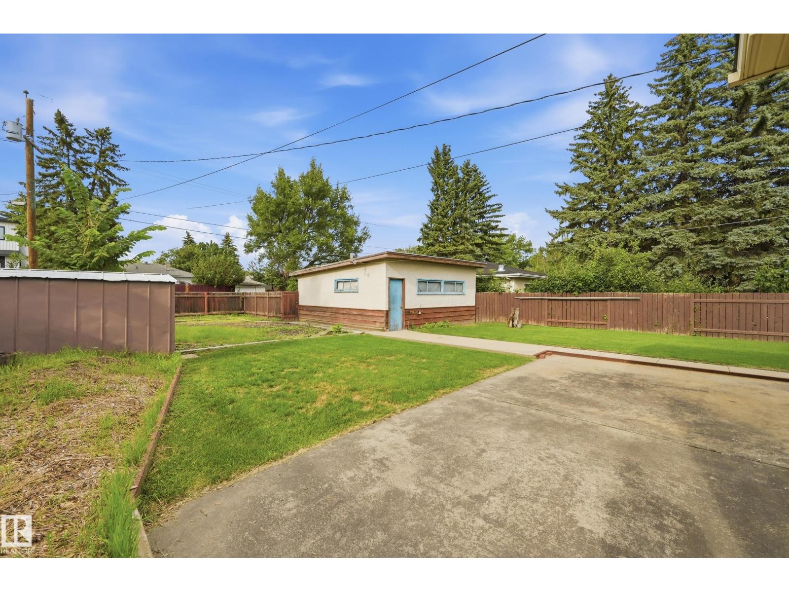 11310 110 Avenue NW - Photo 46