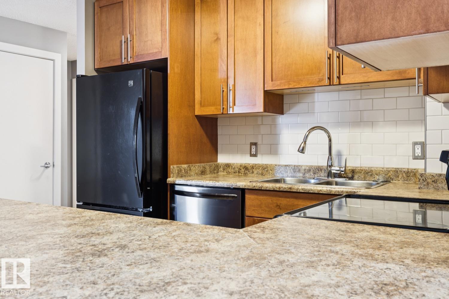 408 9715 110 Street NW - Photo 7
