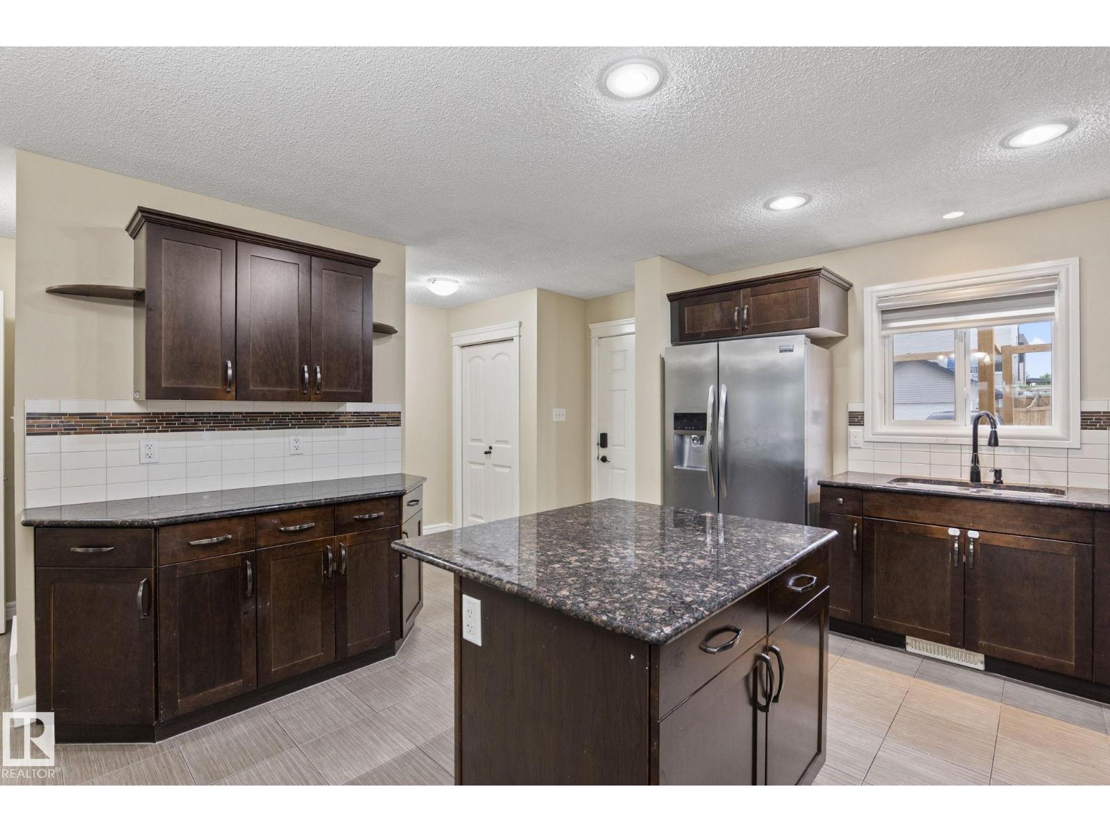 1209 30 Avenue NW - Photo 10