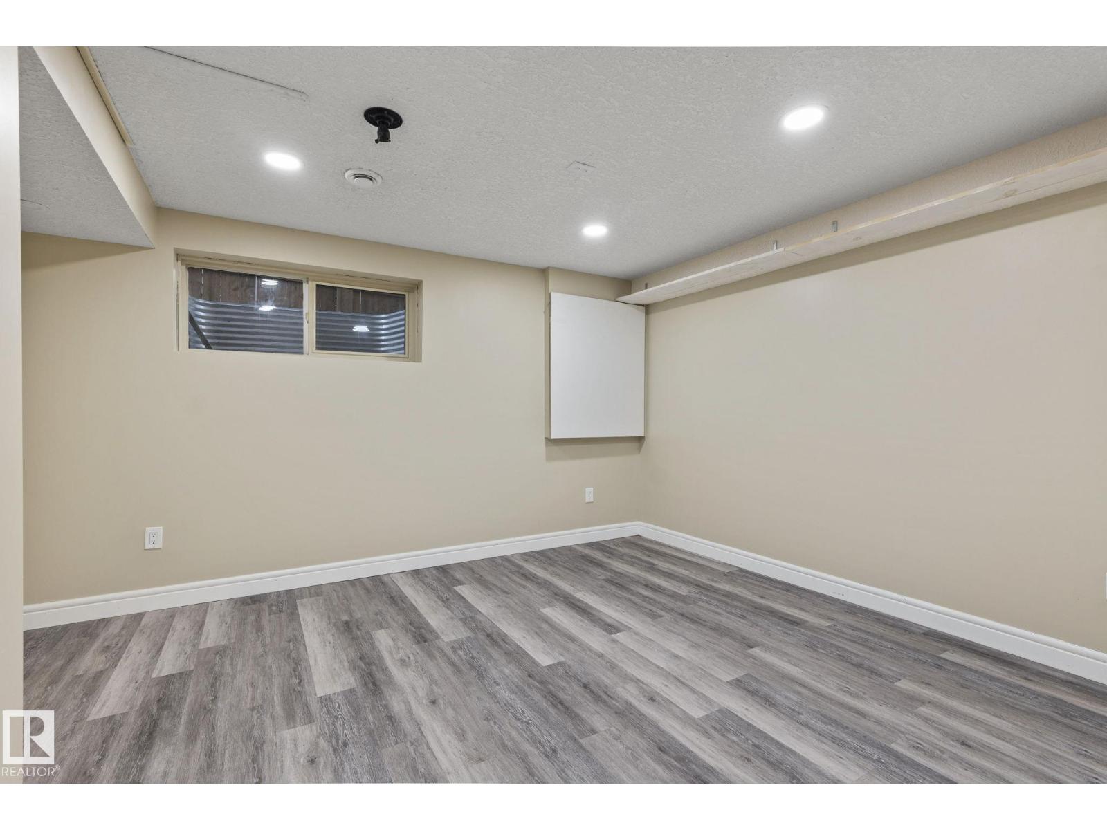 1209 30 Avenue NW - Photo 23