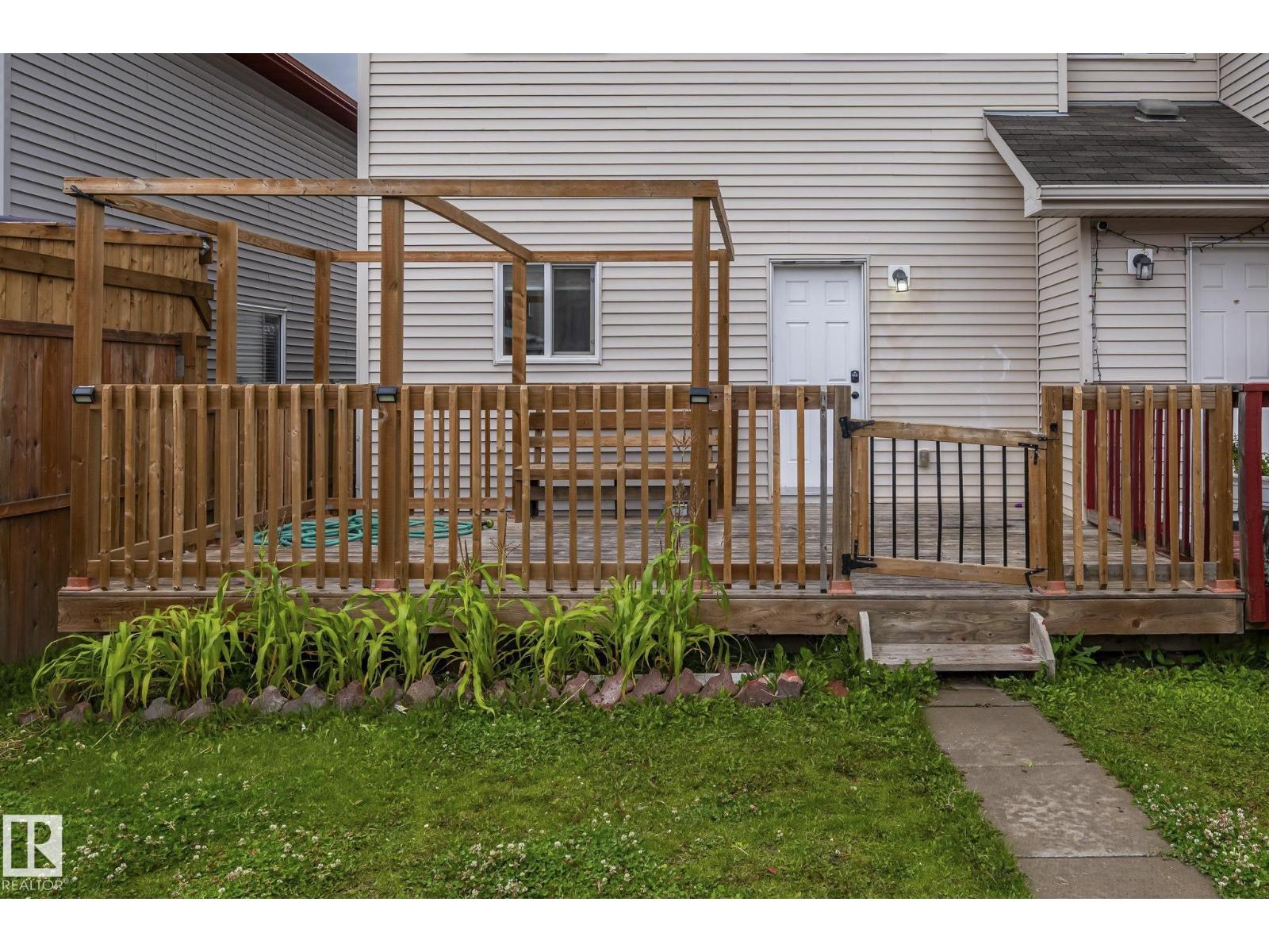 1209 30 Avenue NW - Photo 30