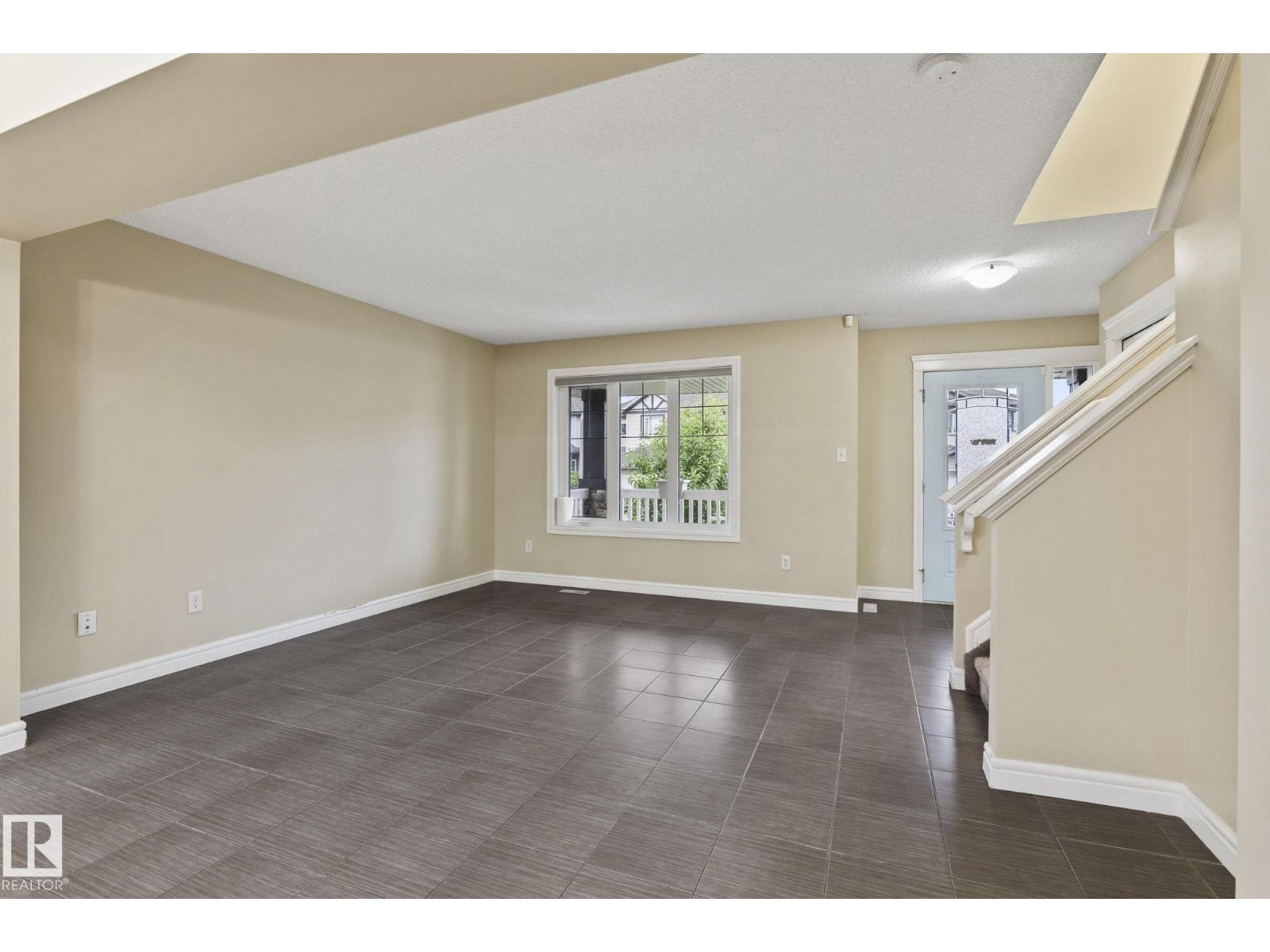 1209 30 Avenue NW - Photo 5